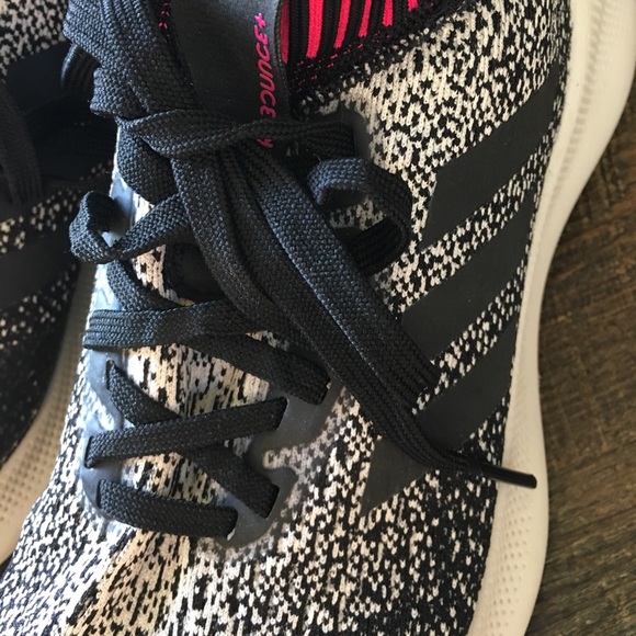 Adidas Running Shoes - Picture 4 of 6